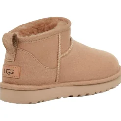 Hot Chaussures W Classic Ultra Mini Sand Chaussures Lifestyle