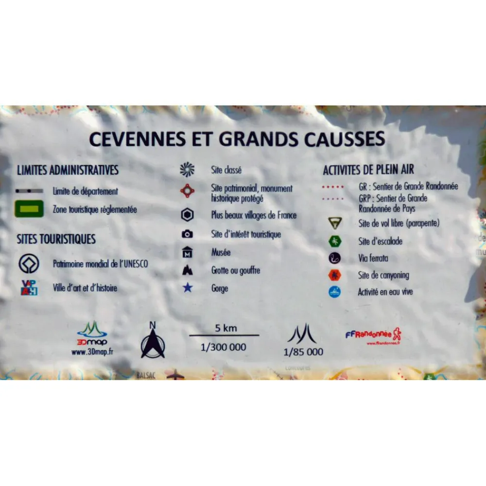 Carte 3D<3DMAP Cévennes et Grands Causses + Cadre