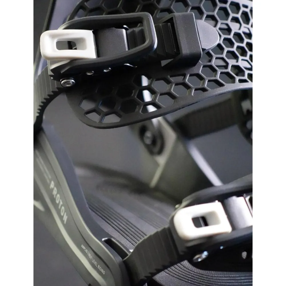 Hot Fix Snowboard Proton Black Chaussage Classique