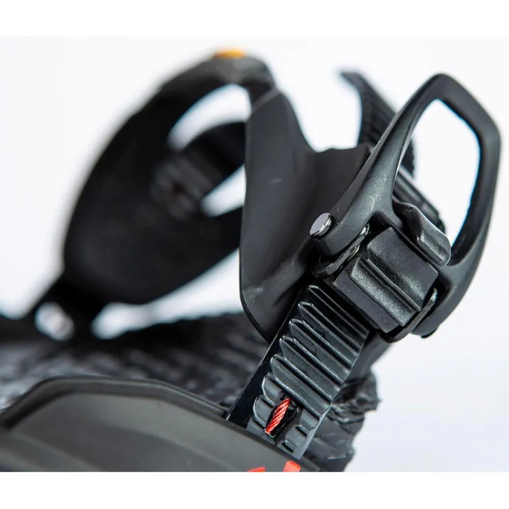 Fix Snowboard Phantom + Ultra Black Chaussage Classique