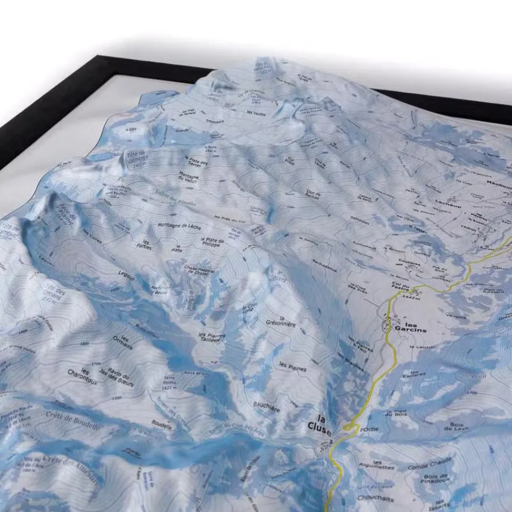 Carte 3D<Deniveles Le Devoluy + Cadre